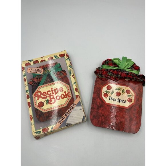 Vintage 1980s Recipe Book With Real Cloth Top 100 Sheets ADORABLE FIND - Picture 1 of 14